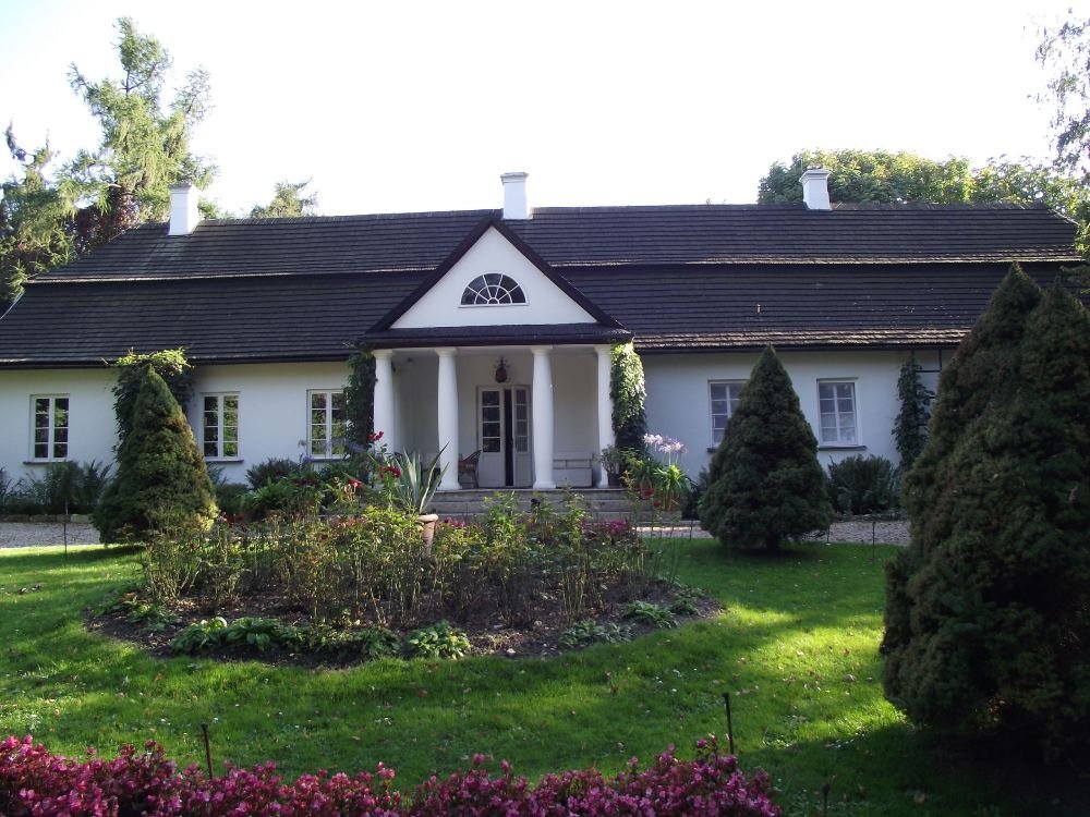 Dwor w Glanowie