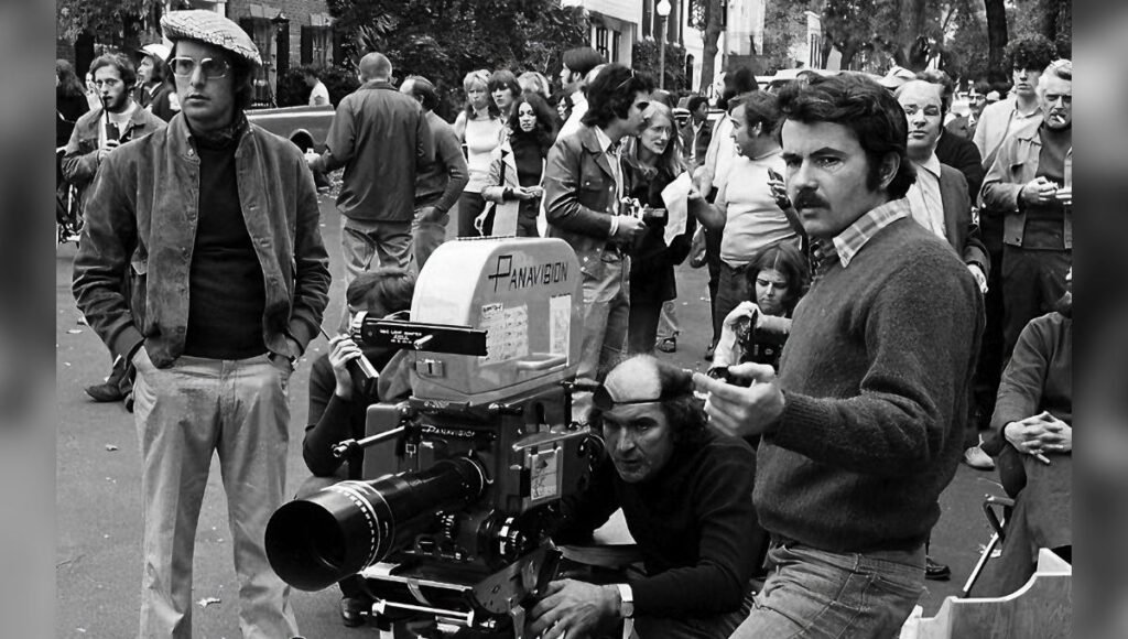 William Friedkin (pierwszy z lewej),na planie Egzorcysty